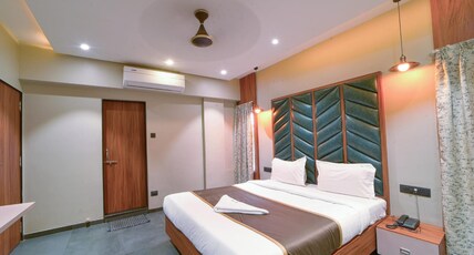 Hotel Vrindavan Deluxe Room Type - Super Deluxe AC Room