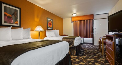 Best Western Airport Room Type - 2 Double Beds, Smoking Room, High Speed Internet Access, Microwave And Refrigerator, Coffee Maker, I