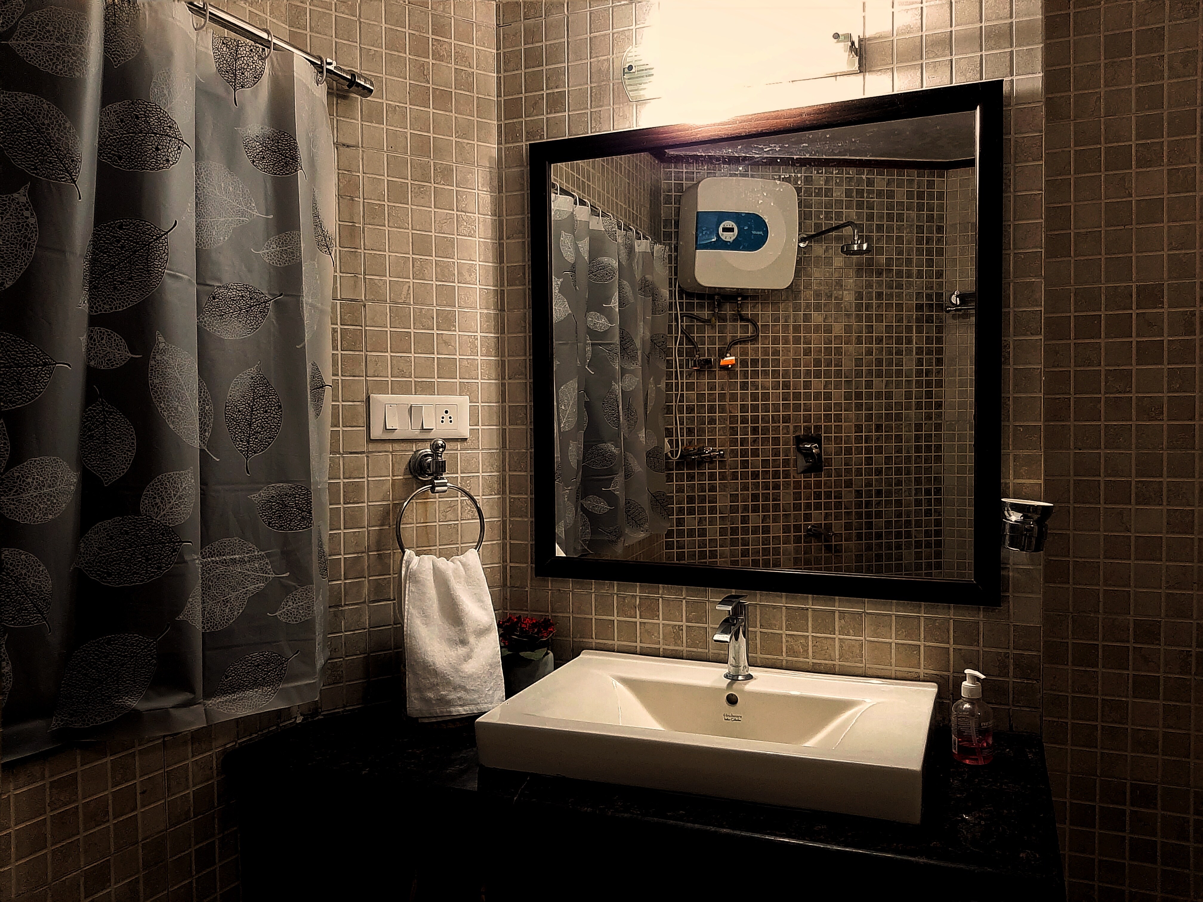 Cedar Dale B&B - Tap to explore photos