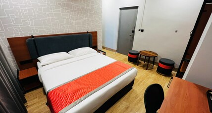 The Citi Residenci Hotel, Palasdiha Room Type - Deluxe Room