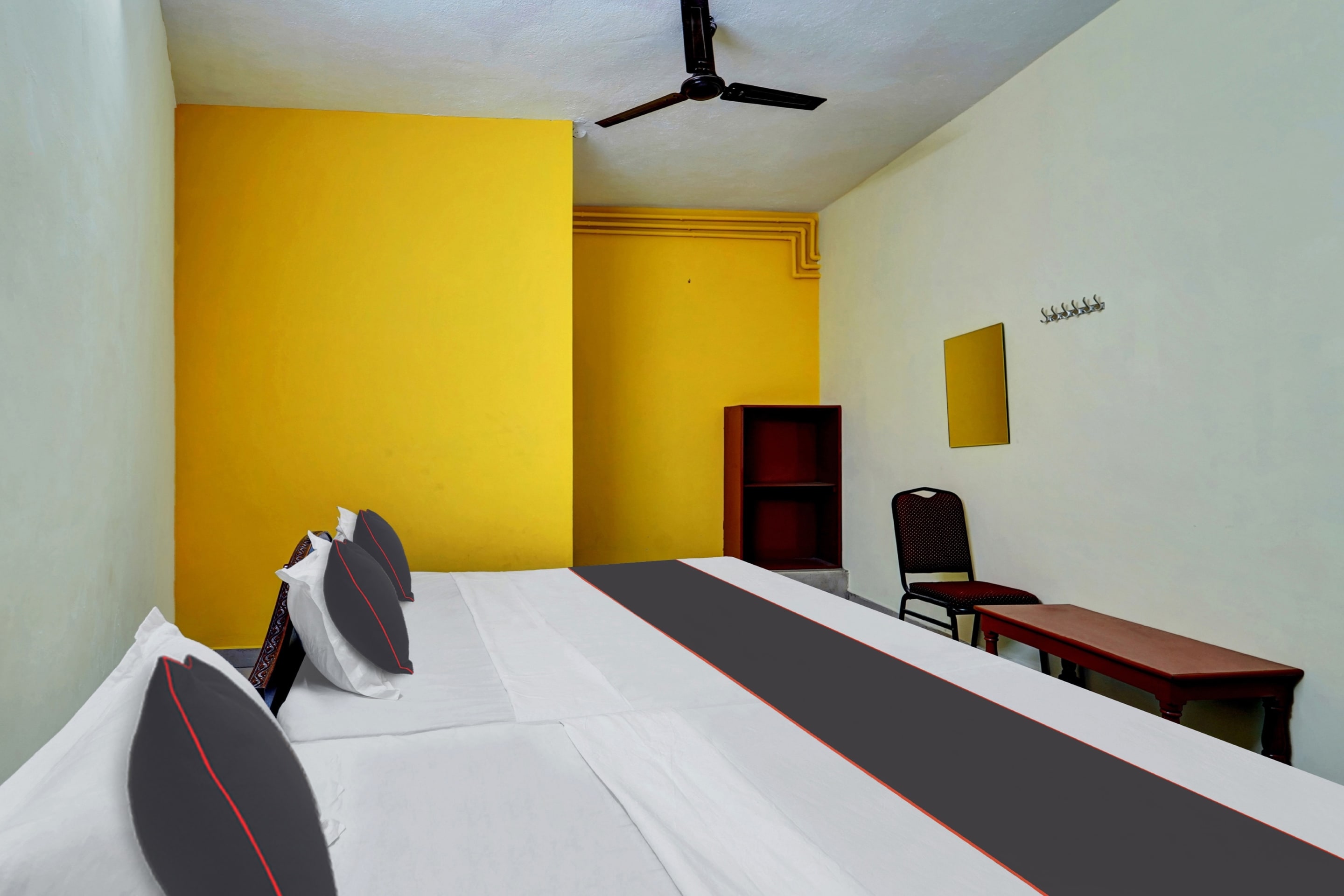 OYO 813855 JAGADHA RESIDENCY - Tap to explore photos