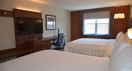 Holiday Inn Express Hotel & Suites Rochester Room Type - 2 Queen Standard