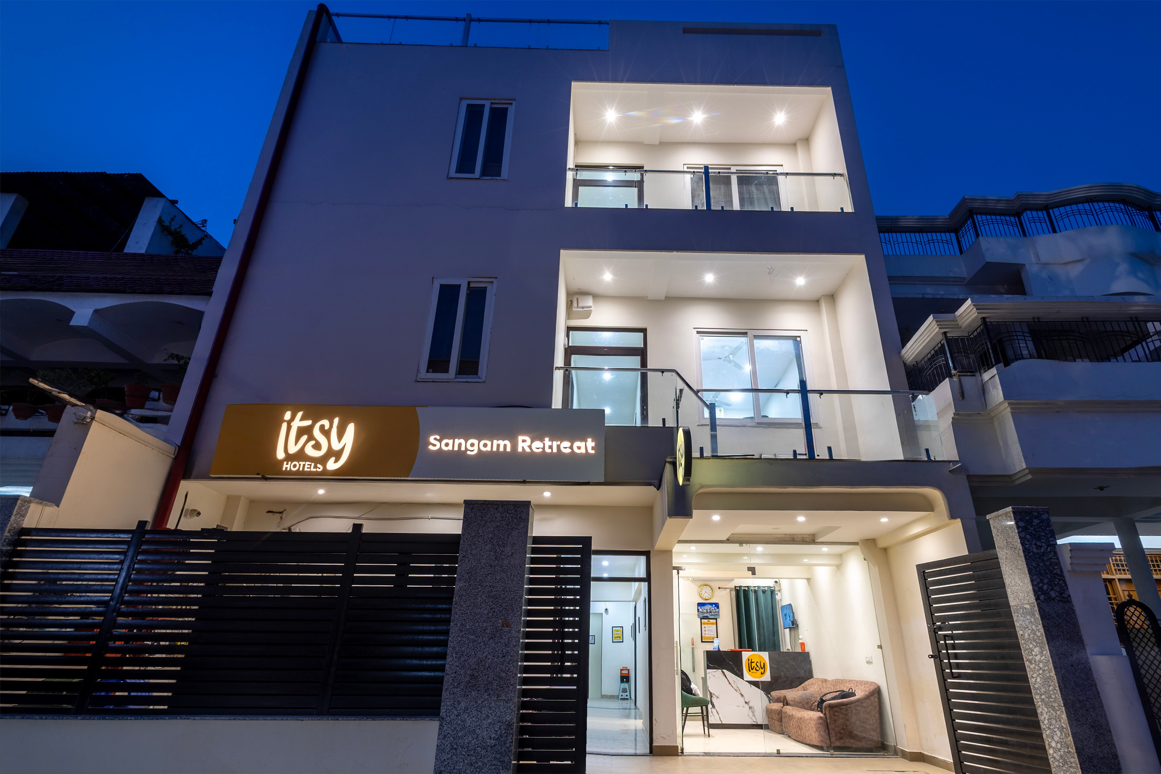 Itsy Hotel Sangam Retreat - Tap to explore photos