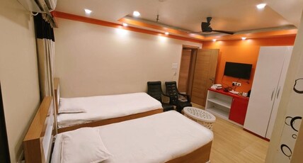 Hotel Anurag Palace Room Type - Twin-Bed AC Room
