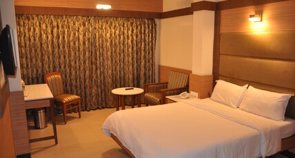 Hotel SMS Grand Inn Room Type - Smart Room