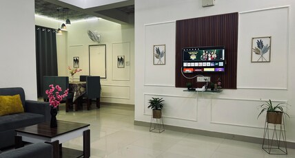 MARBELLA STAY (NEAR TO GNRC HOSPTALS and ASSAM SECRETARIAT) Room Type - Marbella Stay