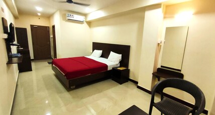 Annai Residency Room Type - Deluxe Double AC