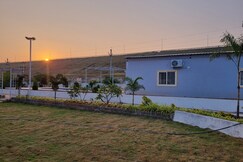 Rp's Swarga Luxury Farm House