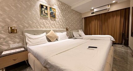 Hotel Mangal Shree Room Type - Premium Four Bed