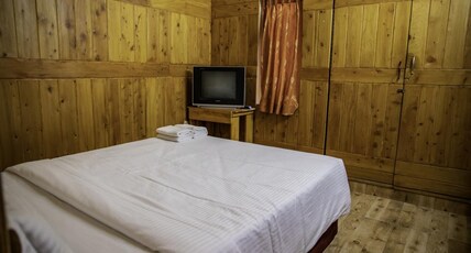 JJS Cottages Room Type - Bedroom 3