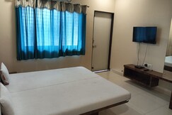 Pushkraj Lodging