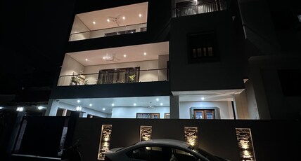 Spacious Cozy 2BHK Home Room Type - Spacious Cozy 2BHK Home