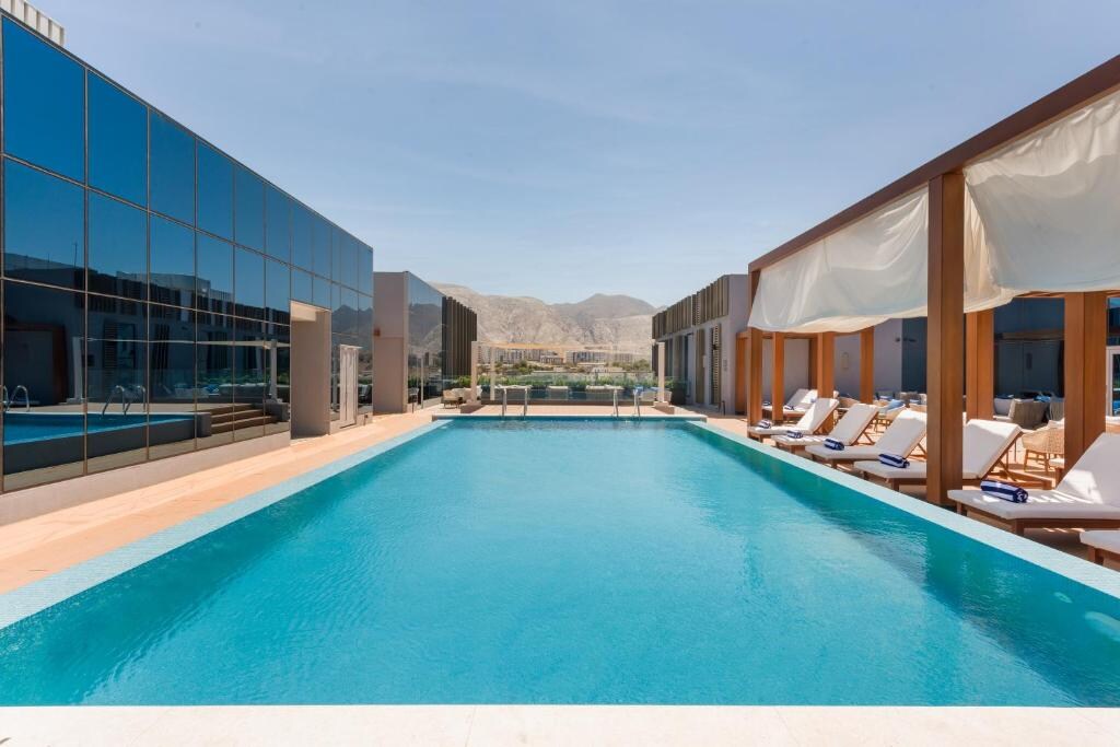 IntercityHotel Bawshar Muscat - Tap to explore photos