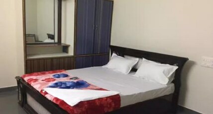 NICHALA GRAND LODGE Room Type - Double ac