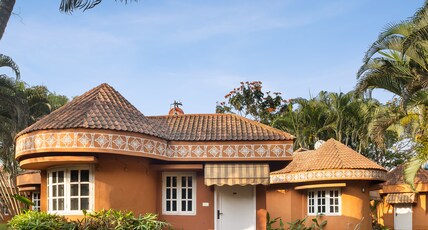 VIJAYSHREE RESORT, HAMPI. Room Type - Heritage Kutia