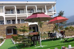 Shilpe's Garh Panchkot Hills Agro Tourism Hotels