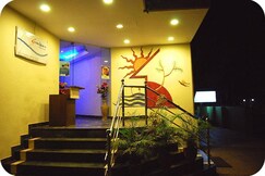 Silicon Hearth -1 Apartment | Rooms & Caretaker