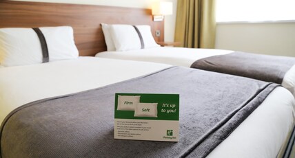 Holiday Inn Runcorn Room Type - 2 Single Standard