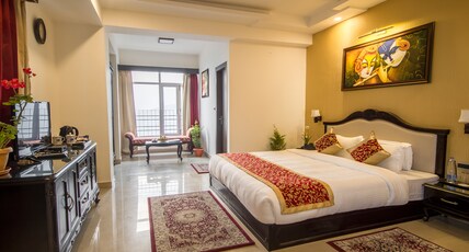 Daizzo Maple Residency Room Type - Executive Room