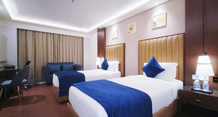 Mariton Hotel Room Type - Executive Twin Bed Room