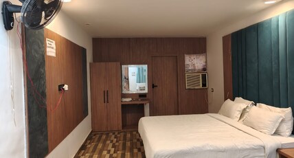 Hotel Raj Palace, Morena Room Type - Deluxe Room