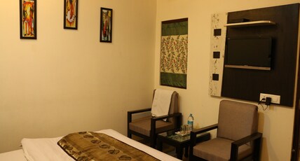hotel satyam Room Type - Deluxe Room hotel satyam Room Type - Deluxe Room