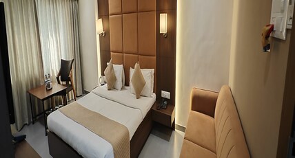 Hotel Raj Regency Room Type - Classic AC Room with welcome drink