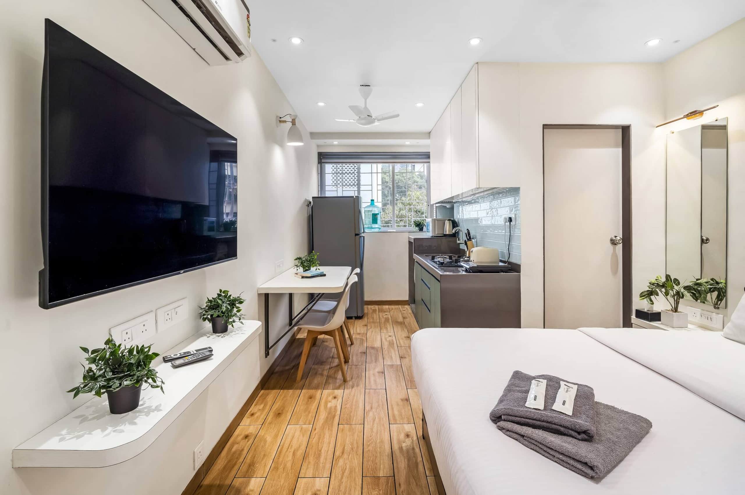 Sage Cozy Chic Well Equipped Studio in Bandra - Tap to explore photos