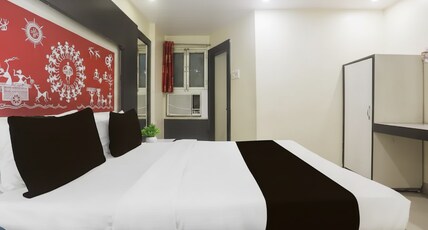 Hotel Roopali Room Type - Luxury AC Room