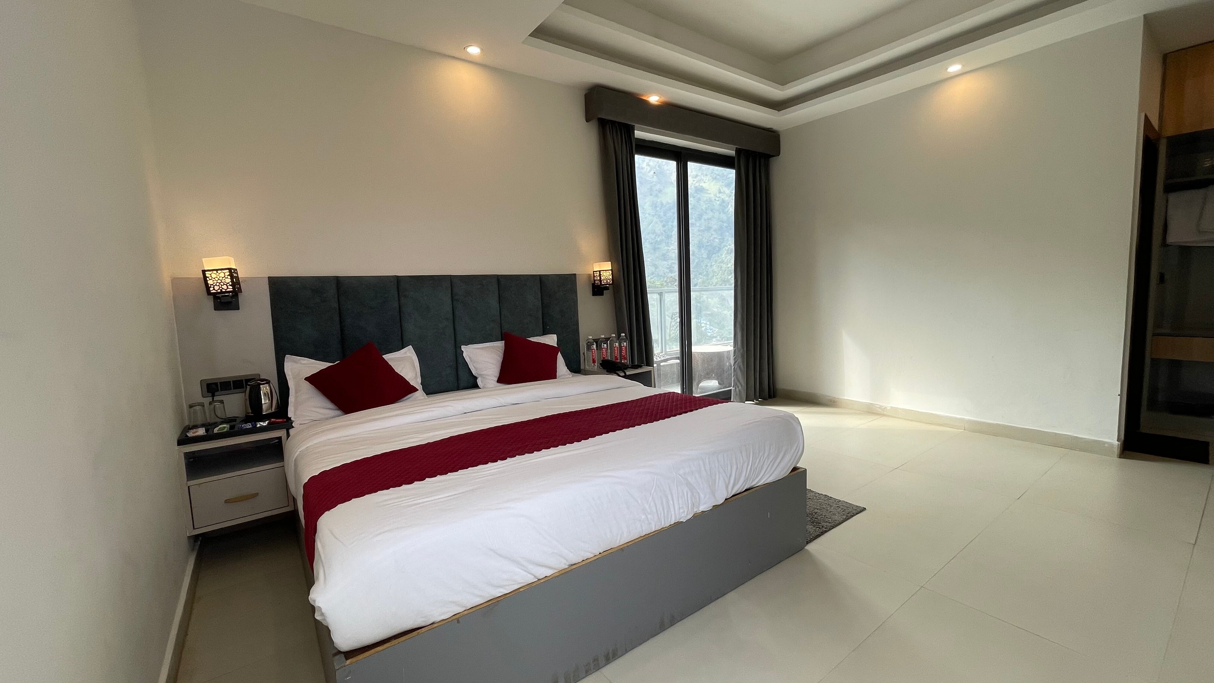 HOTEL SUDESH GANGA - Tap to explore photos