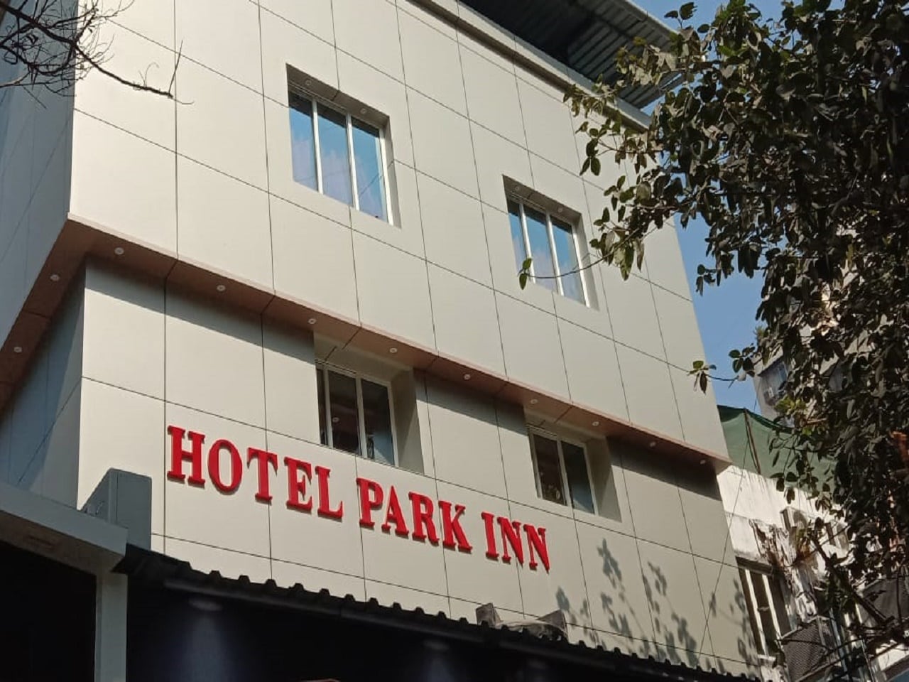 Hotel Park Inn Andheri West - Tap to explore photos