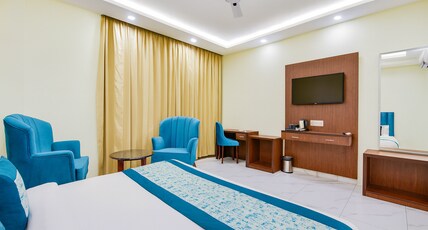 Hotel Pawan Regency - Best Mountain View Hotel In McLeodganj Room Type - Premium Room with Balcony ( No View)