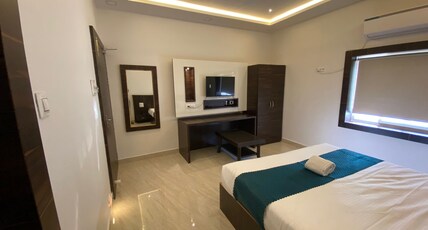 Hotel Shivali Inn Room Type - Deluxe Room