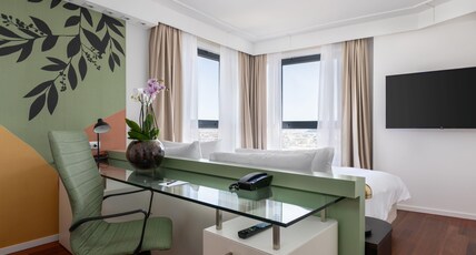 DoubleTree by Hilton Florence Metropole Room Type - KING DELUXE CORNER ROOM