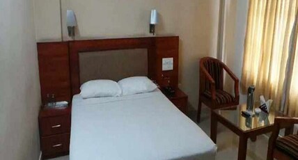 Ritzy Malabar Room Type - Deluxe Ac