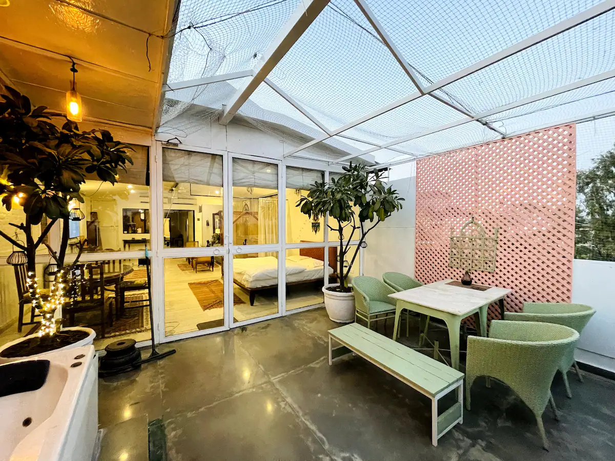 Spacious apartments in Hauz Khas Village