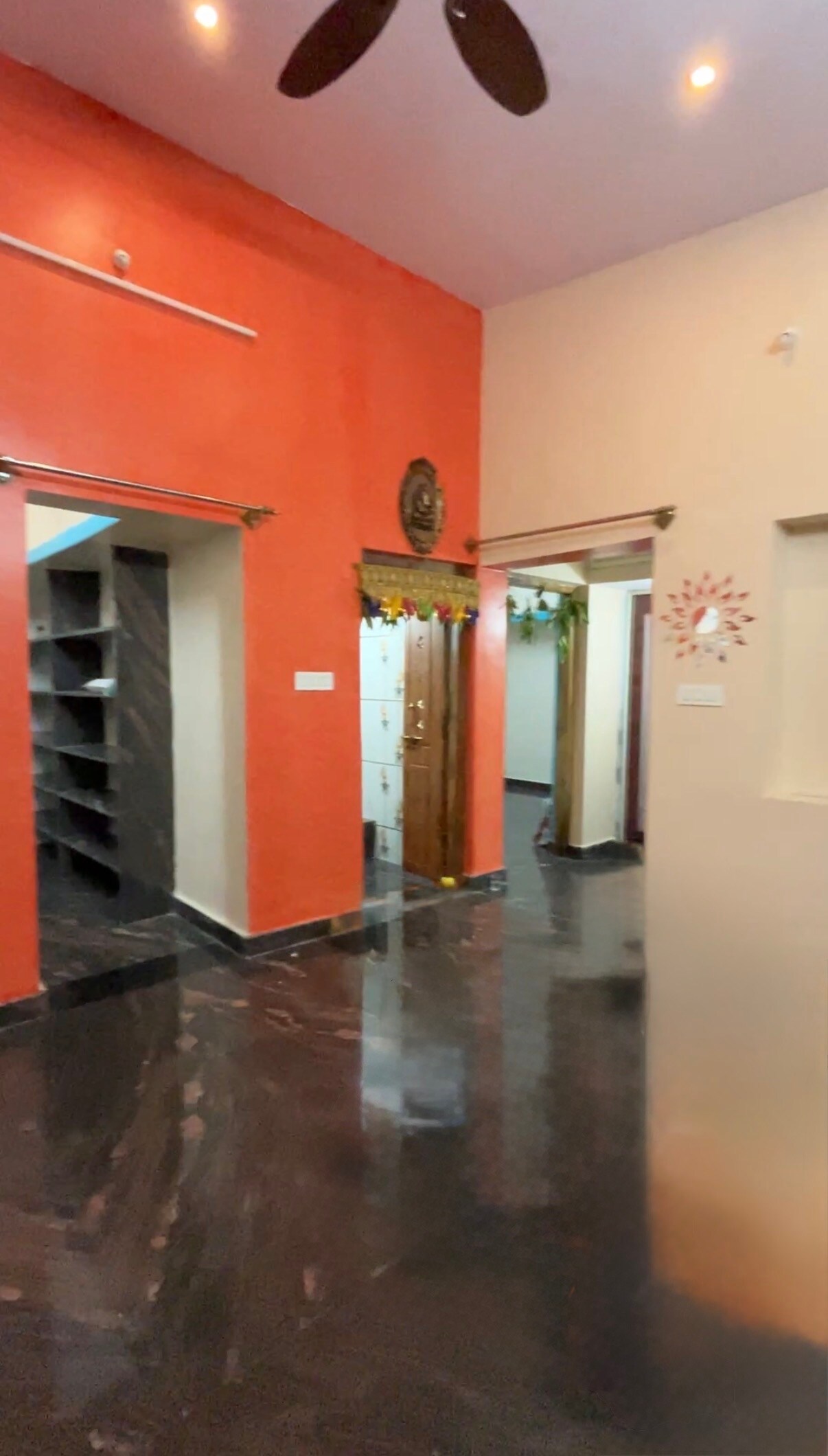 Sumith's Homestay - Tap to explore photos