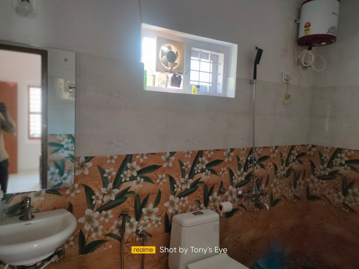 Karapuzha Serene Homestay - Tap to explore photos