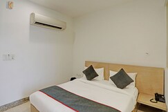 Super Townhouse Relax Suits A Boutique Hotel Vasundhara