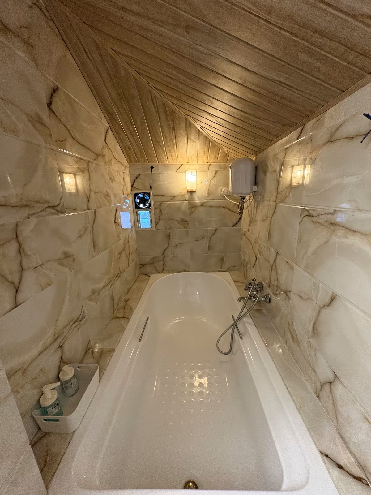 Single Bathtub Studio in Bandra - Tap to explore photos