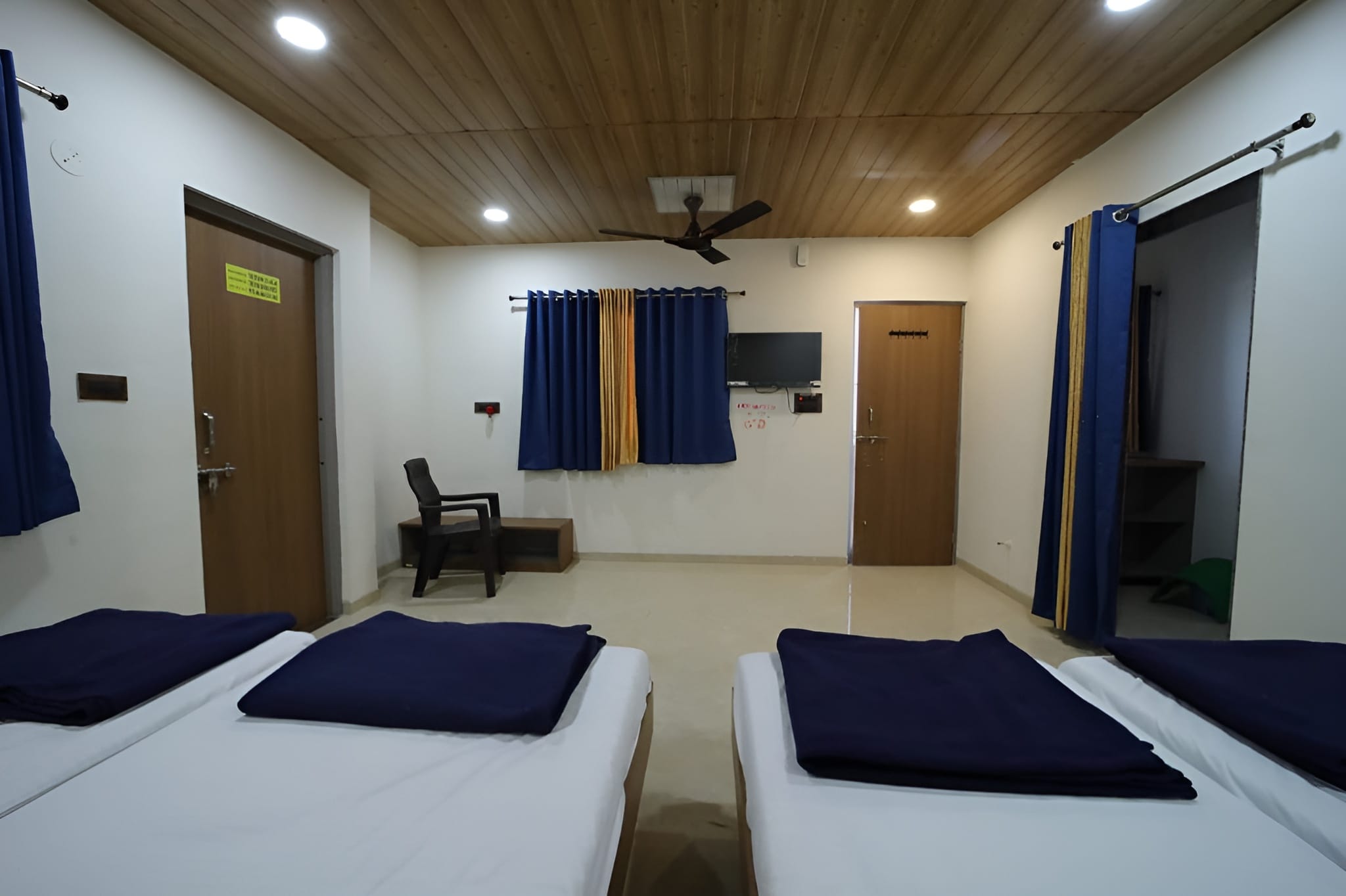 SP Tourist Home - Manchar Bhimashankar Road - Tap to explore photos
