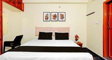 Super Hotel O Tirupati Chennai Highway Formerly Rama Home stay Room Type - Deluxe