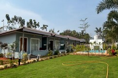 ELEVEN ELEVEN VILLA