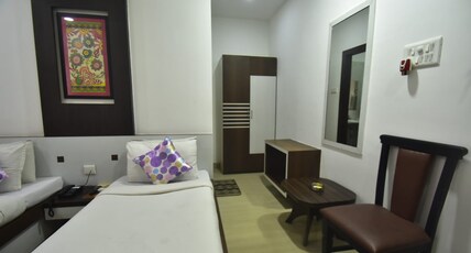 Kiran Residency Room Type - Standard Deluxe Room