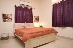 Aloha stays Cosy 2BHK Velachery WiFi Parking