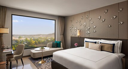 Taj Amer, Jaipur Room Type - Grand Luxury Suite