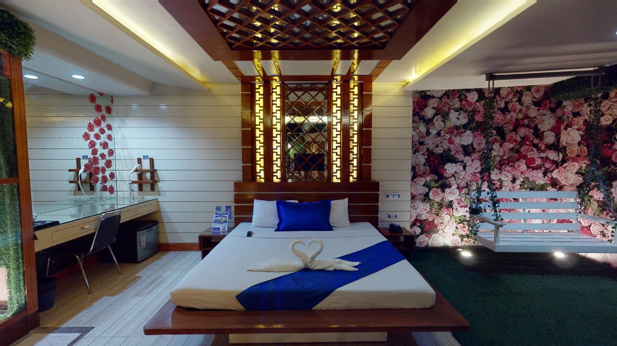 Hotel Dreamworld Las Pinas - Tap to explore photos