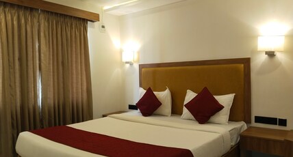 League Hotels and Banquets Room Type - Suite