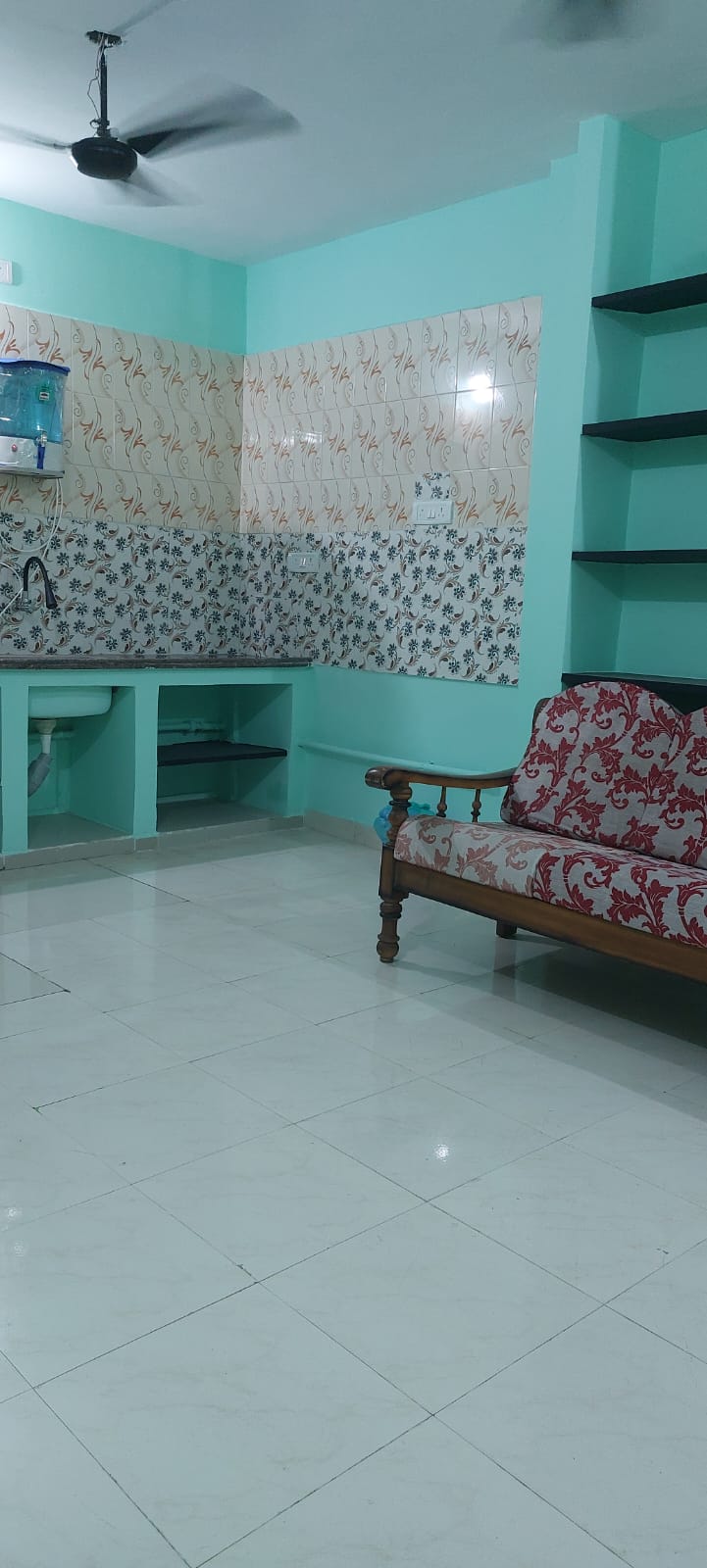 Kumaran s Homestay - Tap to explore photos