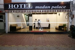 Hotel Madan Palace